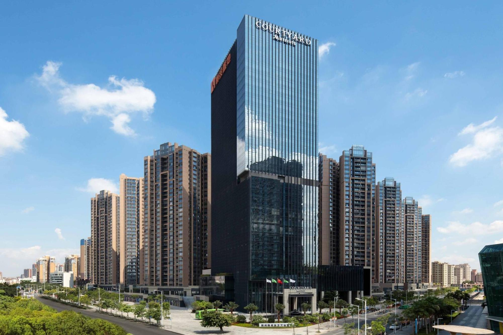 Готель Courtyard By Marriott Shenzhen Bao'An Екстер'єр фото
