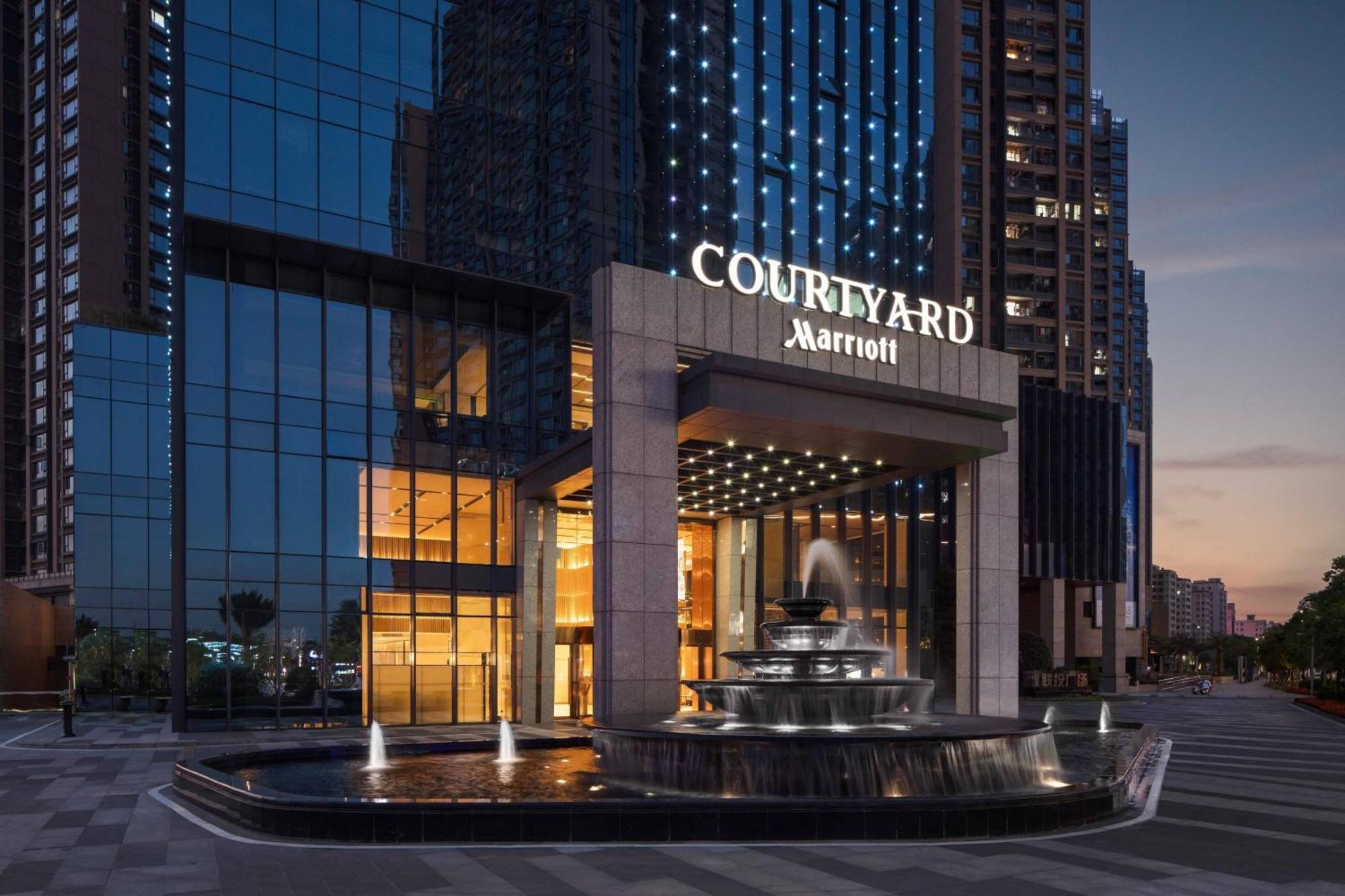 Готель Courtyard By Marriott Shenzhen Bao'An Екстер'єр фото